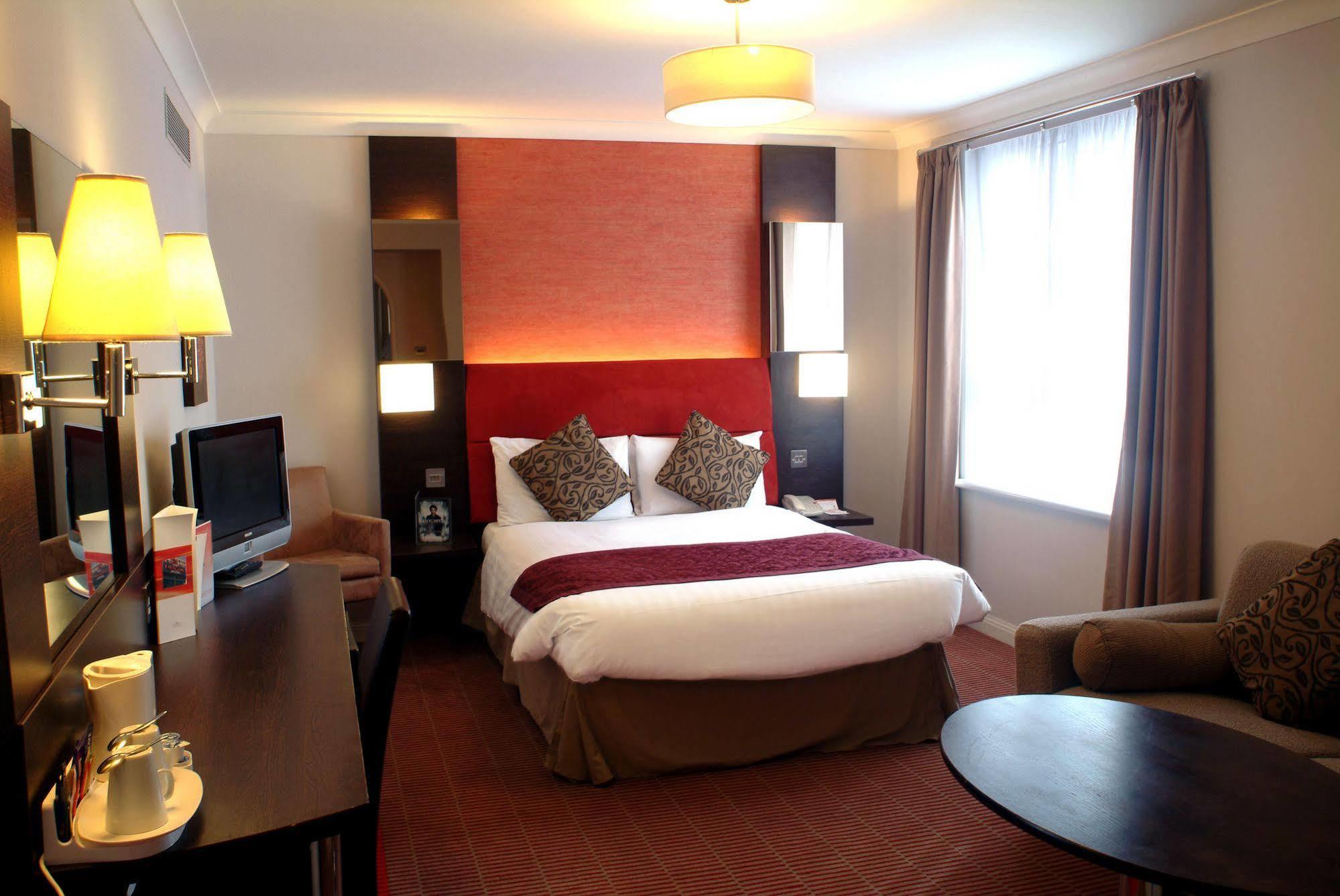 The Dragon Hotel Swansea Esterno foto