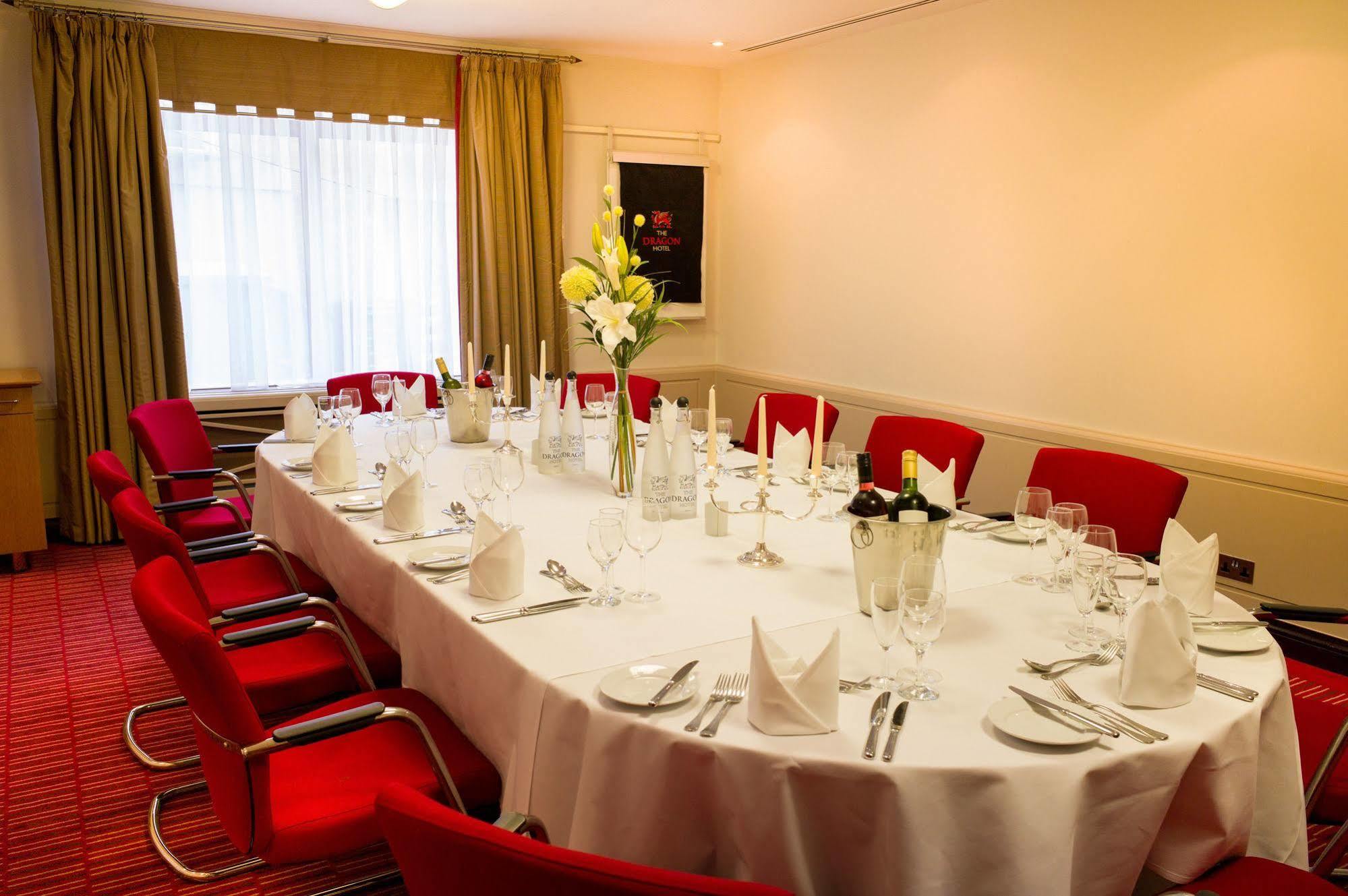 The Dragon Hotel Swansea Esterno foto