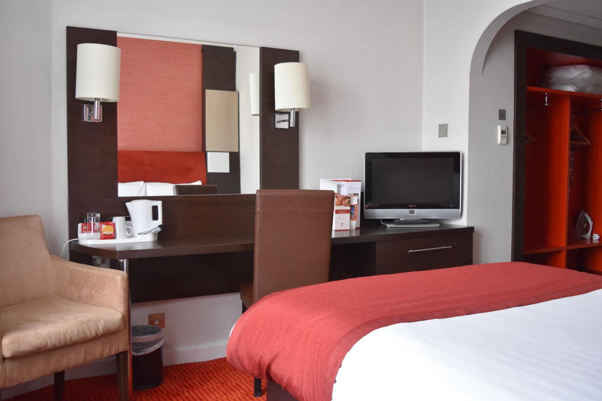 The Dragon Hotel Swansea Esterno foto
