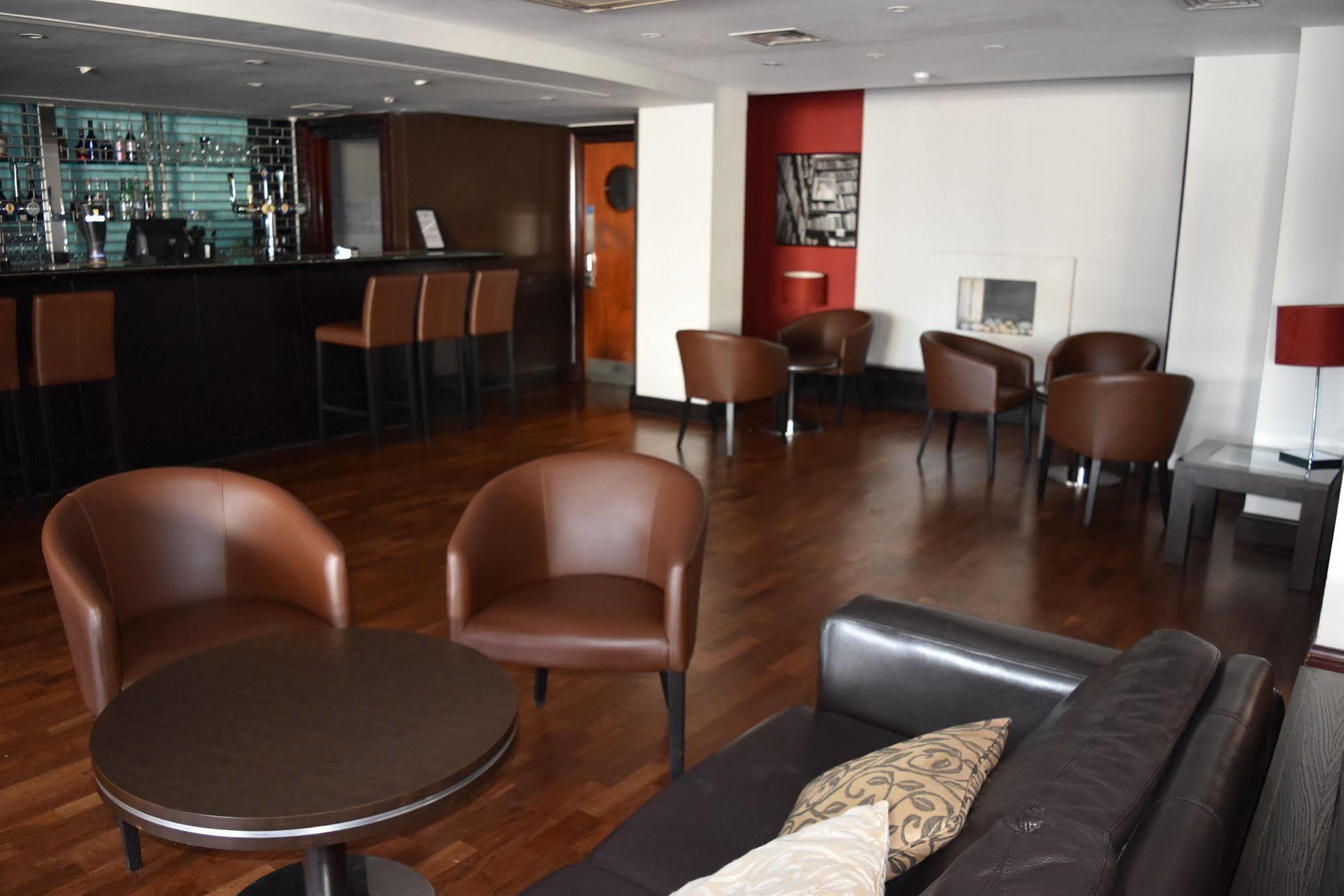 The Dragon Hotel Swansea Esterno foto
